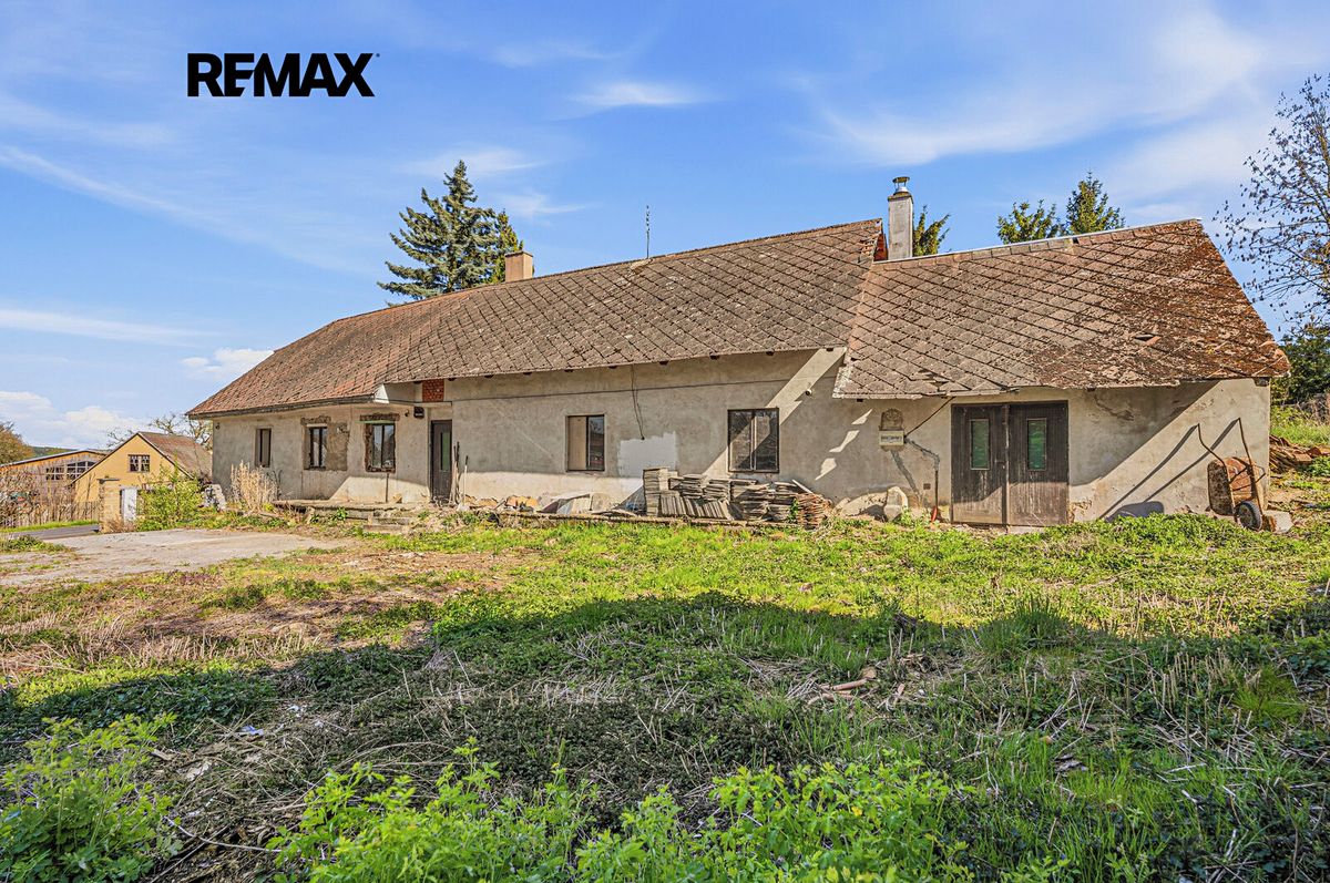 Prodej rodinného domu 213 m², pozemek 2020 m²